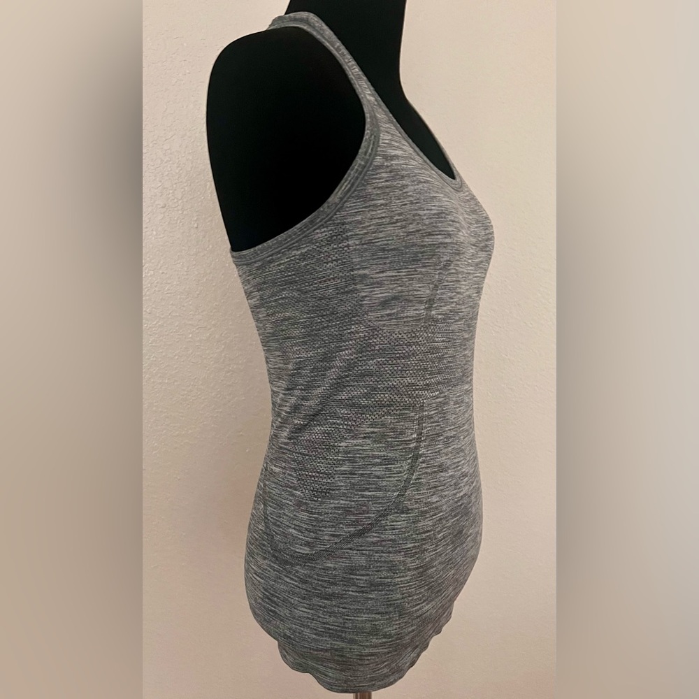Lululemon Swiftly Tech Racerback - Picture 3 of 7